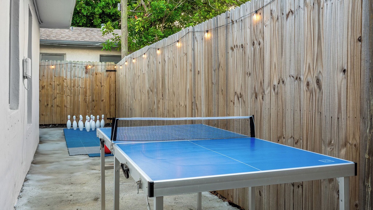 Photo of Outdoor in Central Oakland Park