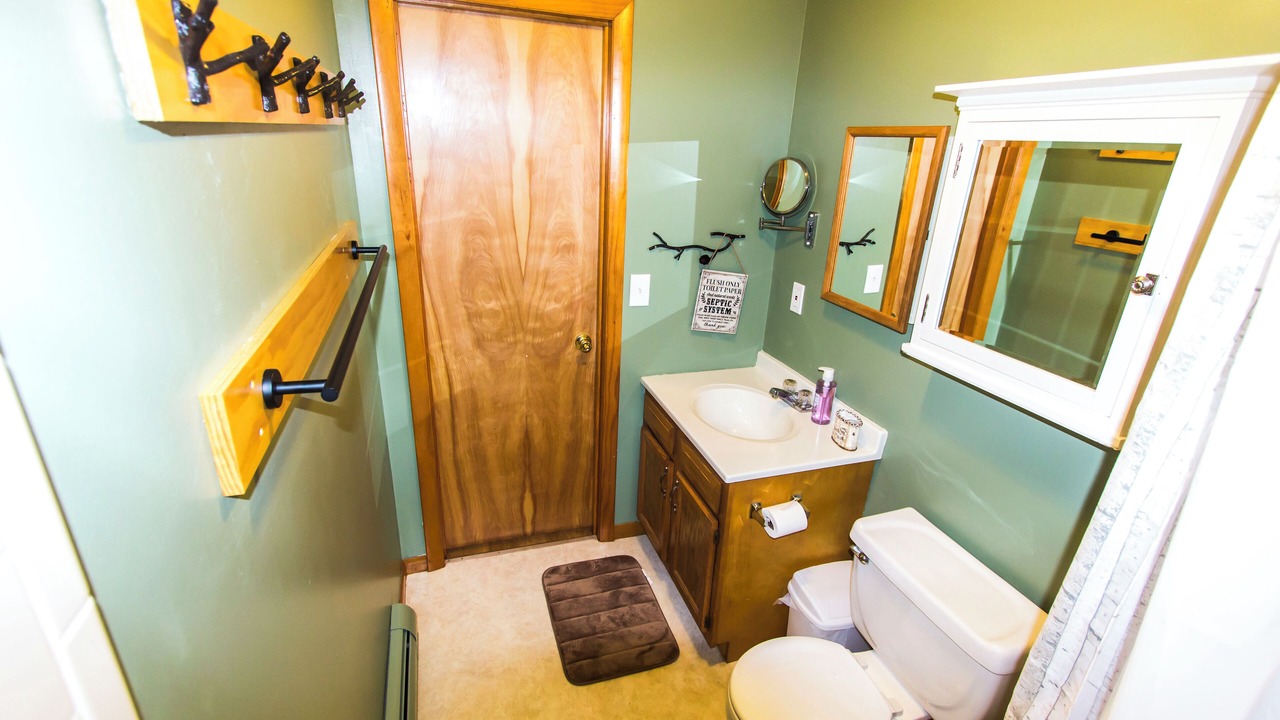 Photo of Bathroom in Speculator