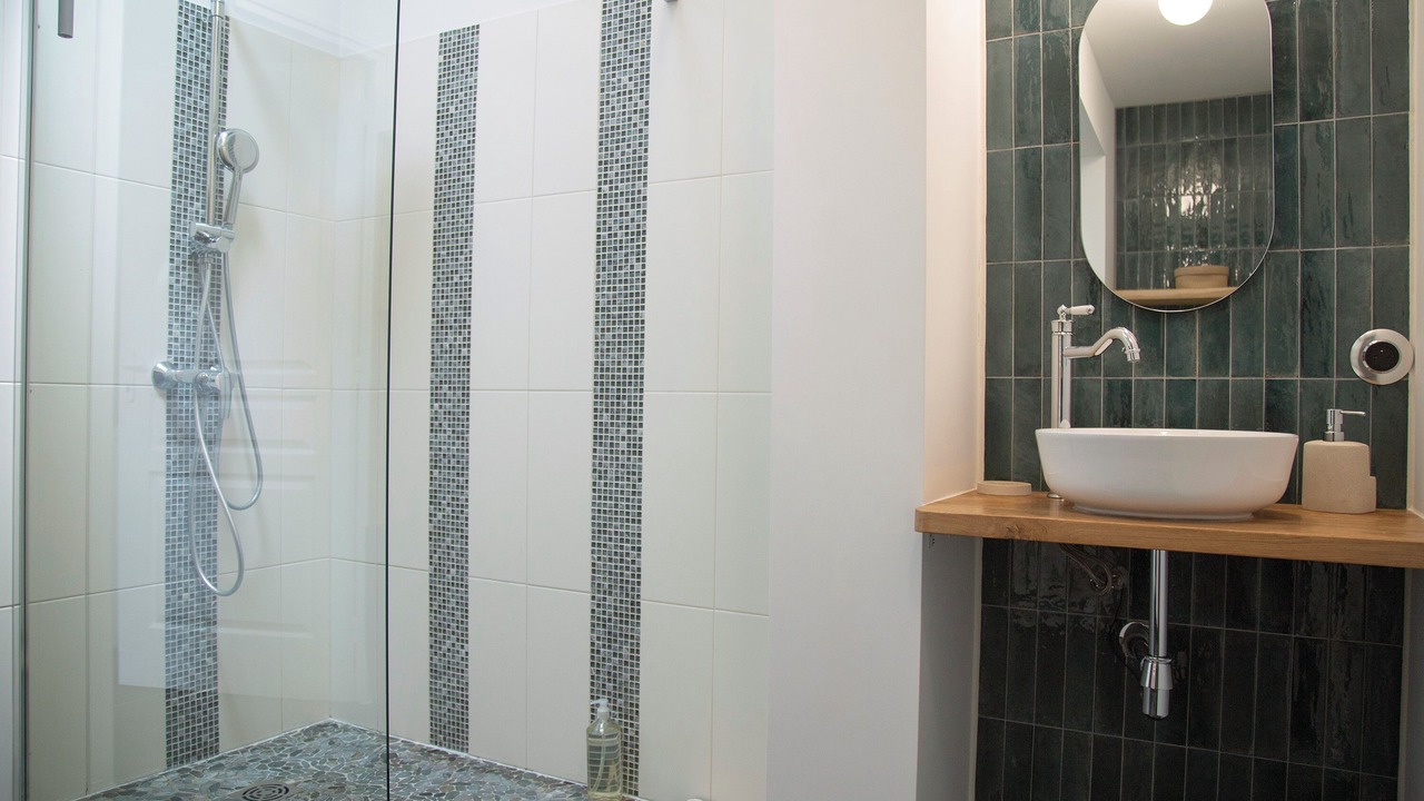 Photo of Bathroom in Wissous