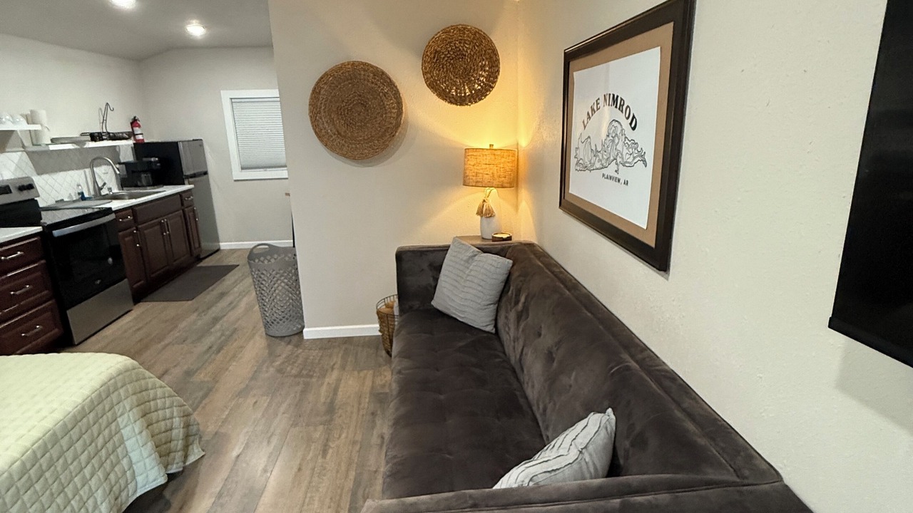 Photo of Livingroom in Plainview