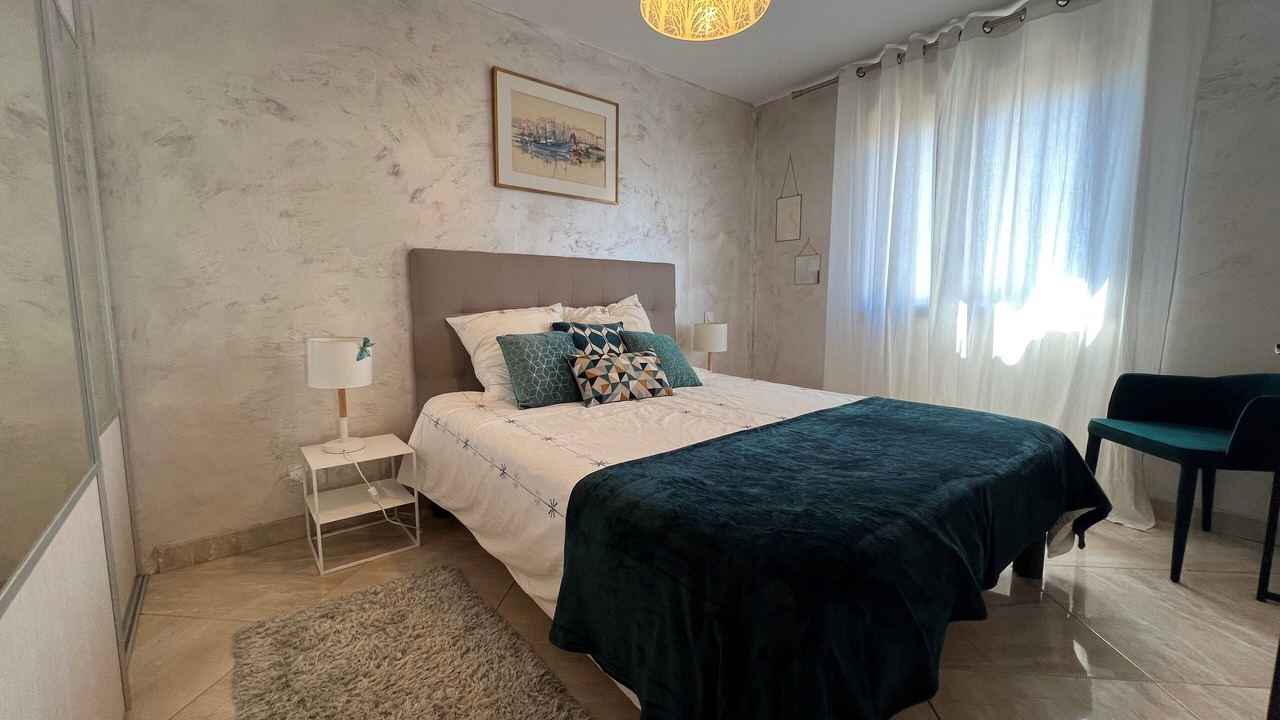 Photo of Bedroom in Roches Grises