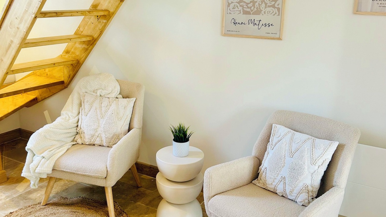 Photo of Others in Braux