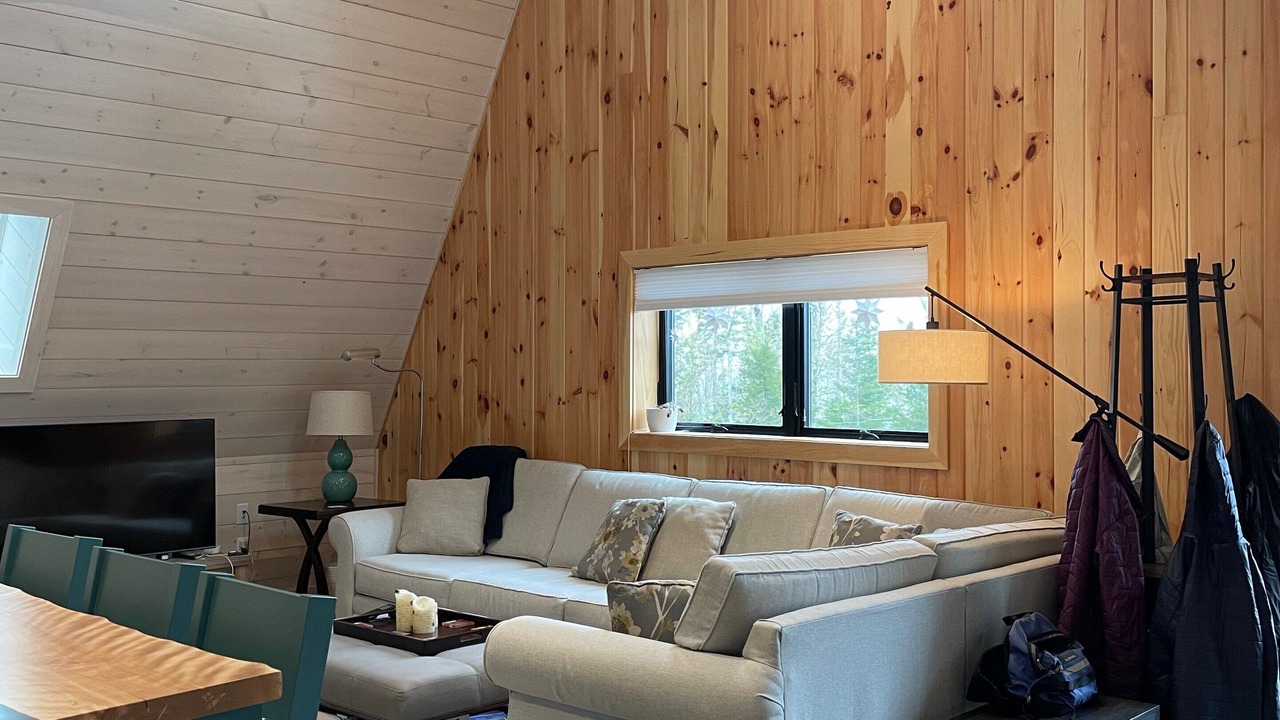 Photo of Livingroom in Rangeley