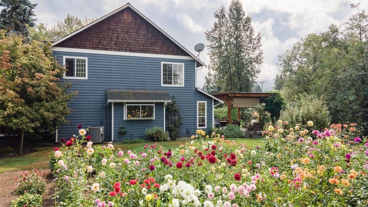 Photo of Outdoor in Woods Creek