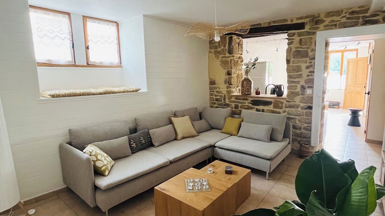 Photo of Livingroom in Frontenay