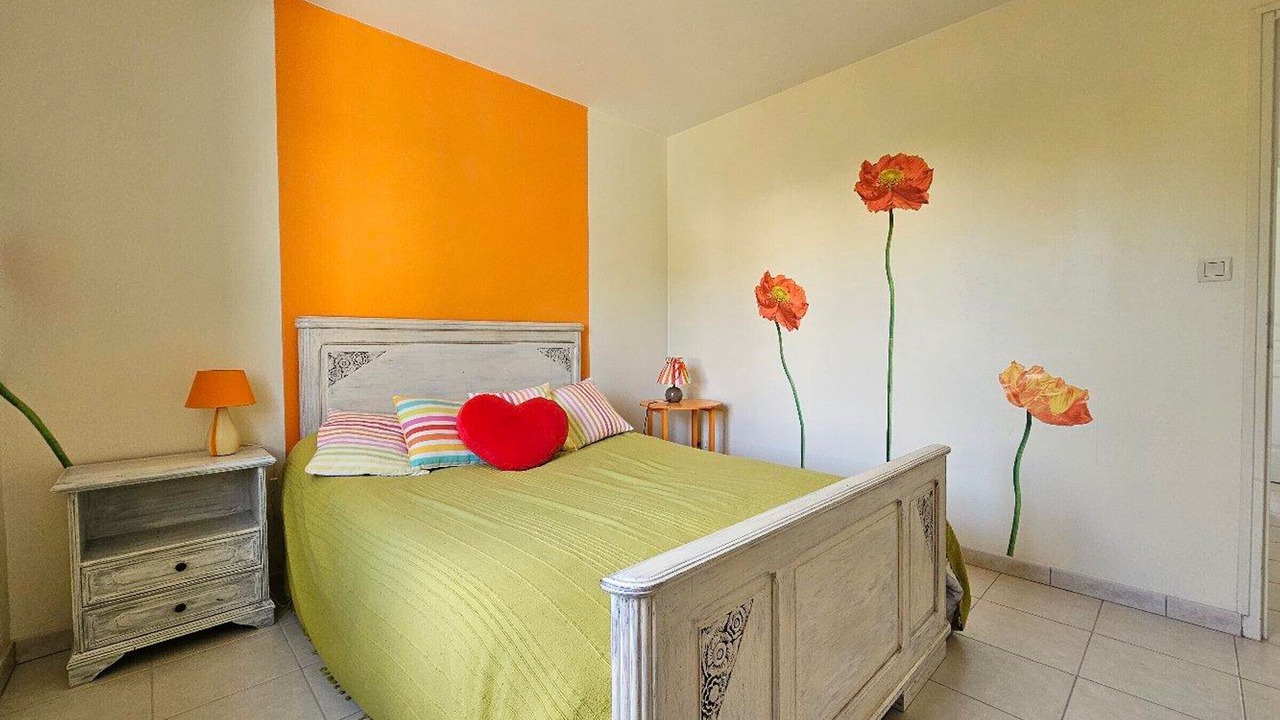 Photo of Bedroom in Saint-Michel-en-l'Herm