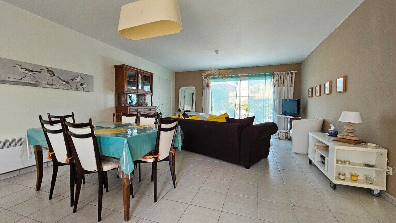 Photo of Livingroom in Saint-Michel-en-l'Herm