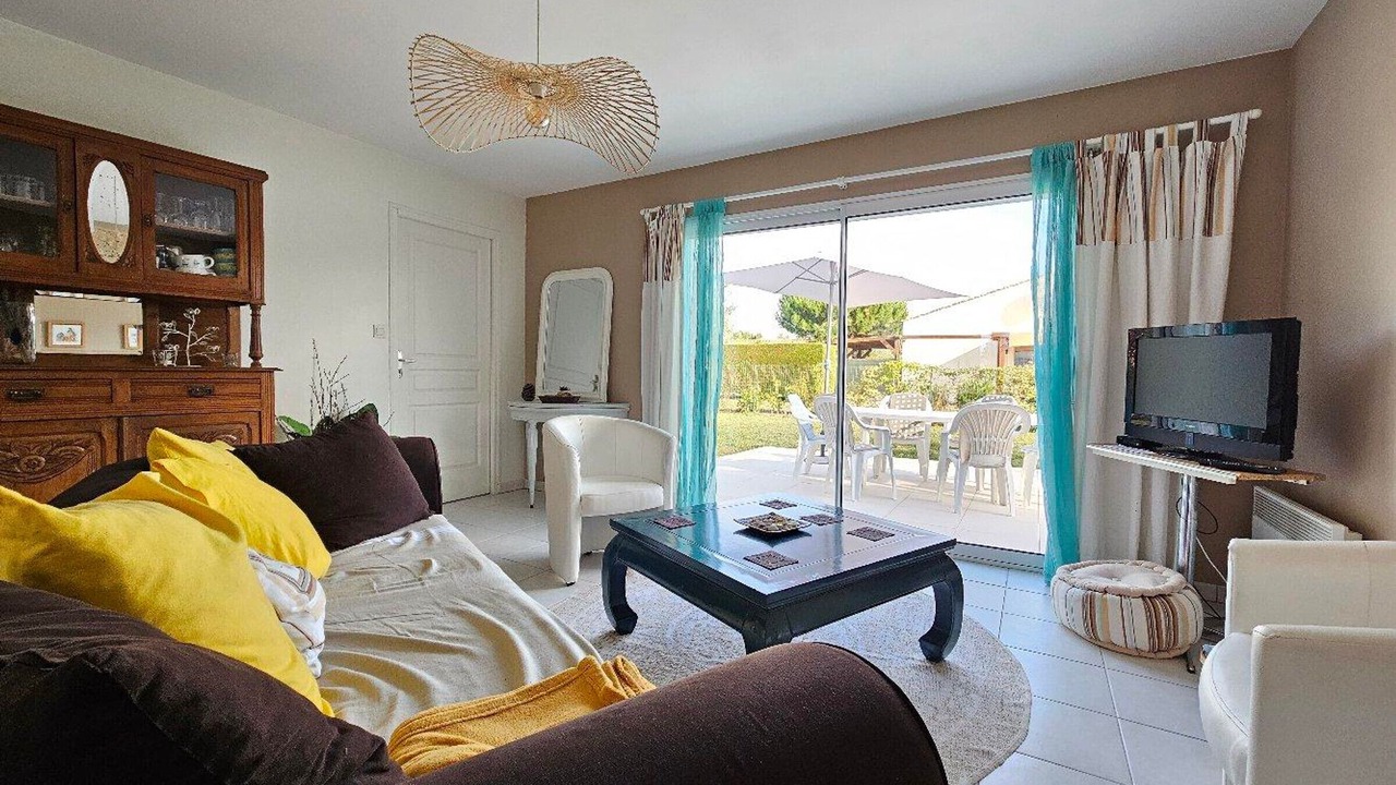 Photo of Livingroom in Saint-Michel-en-l'Herm