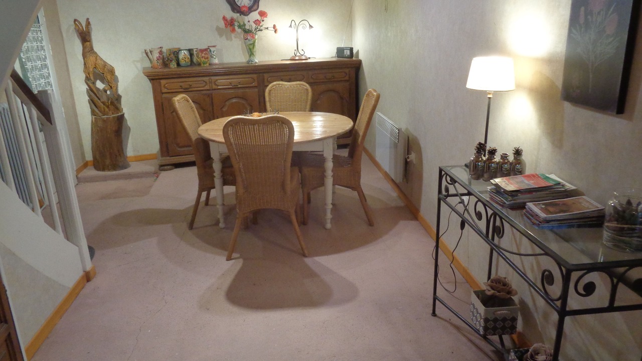 Photo of Others in Cailla