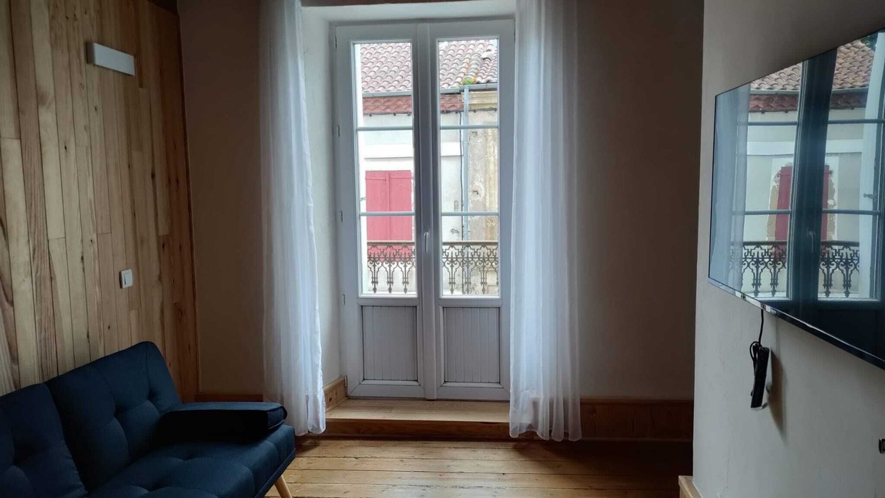 Photo of Livingroom in Boulogne-sur-Gesse