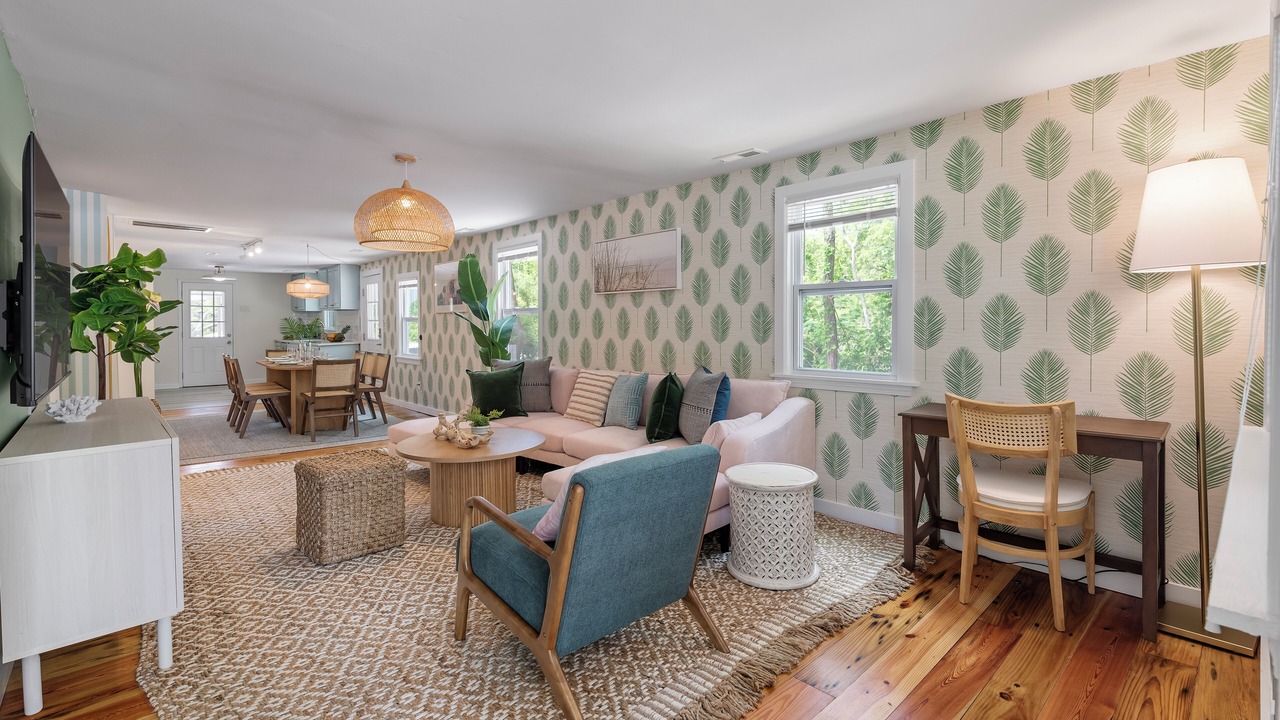 Photo of Livingroom in North Charleston