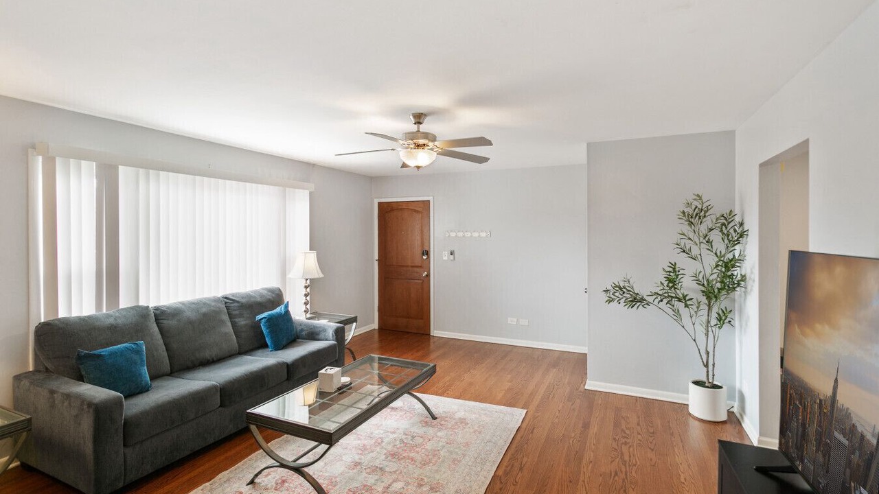 Photo of Livingroom in Libertyville