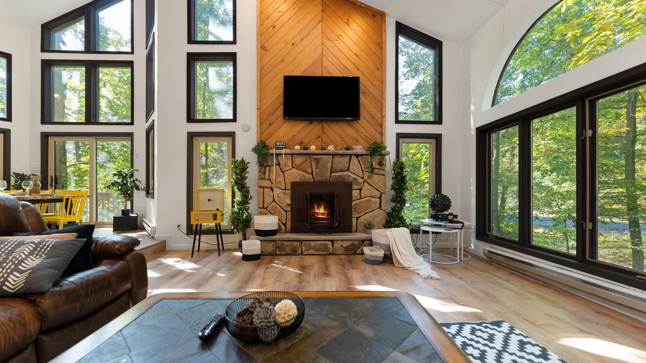 Photo of Livingroom in East Stroudsburg