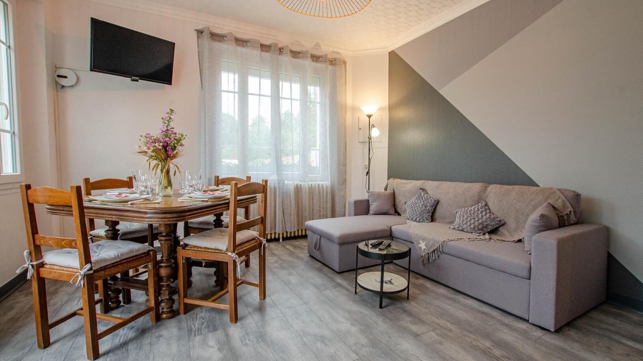 Photo of Livingroom in Foucheres