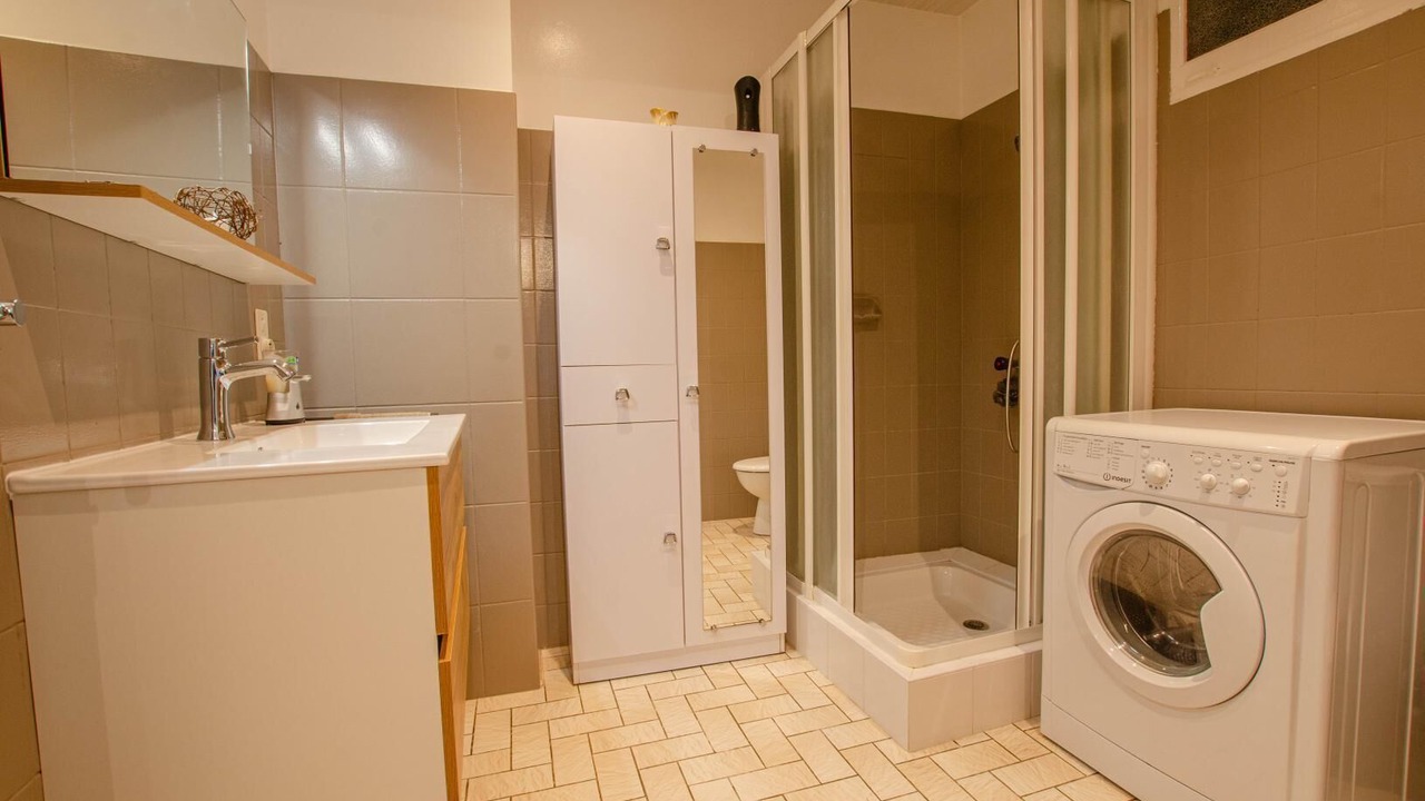 Photo of Bathroom in Foucheres