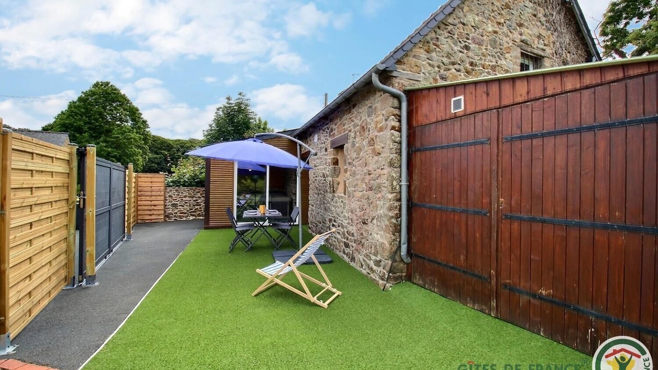 Photo of Patio Balcony in Goudelin