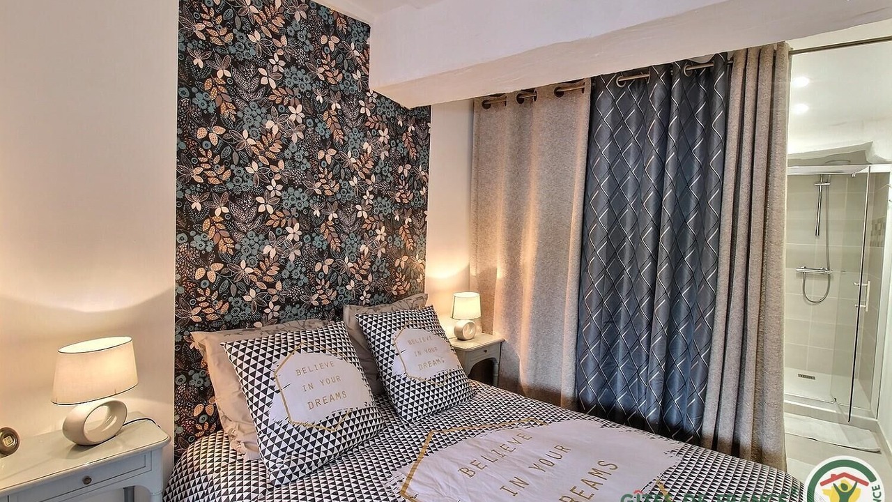 Photo of Bedroom in Guingamp