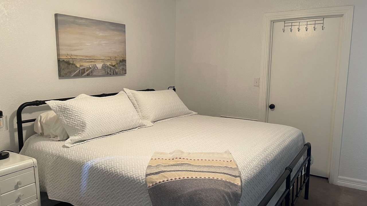 Photo of Bedroom in Silver