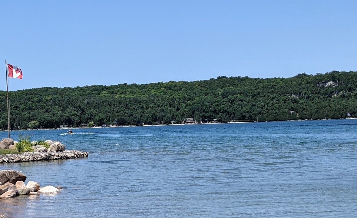 Photo of Others in Colpoys Bay