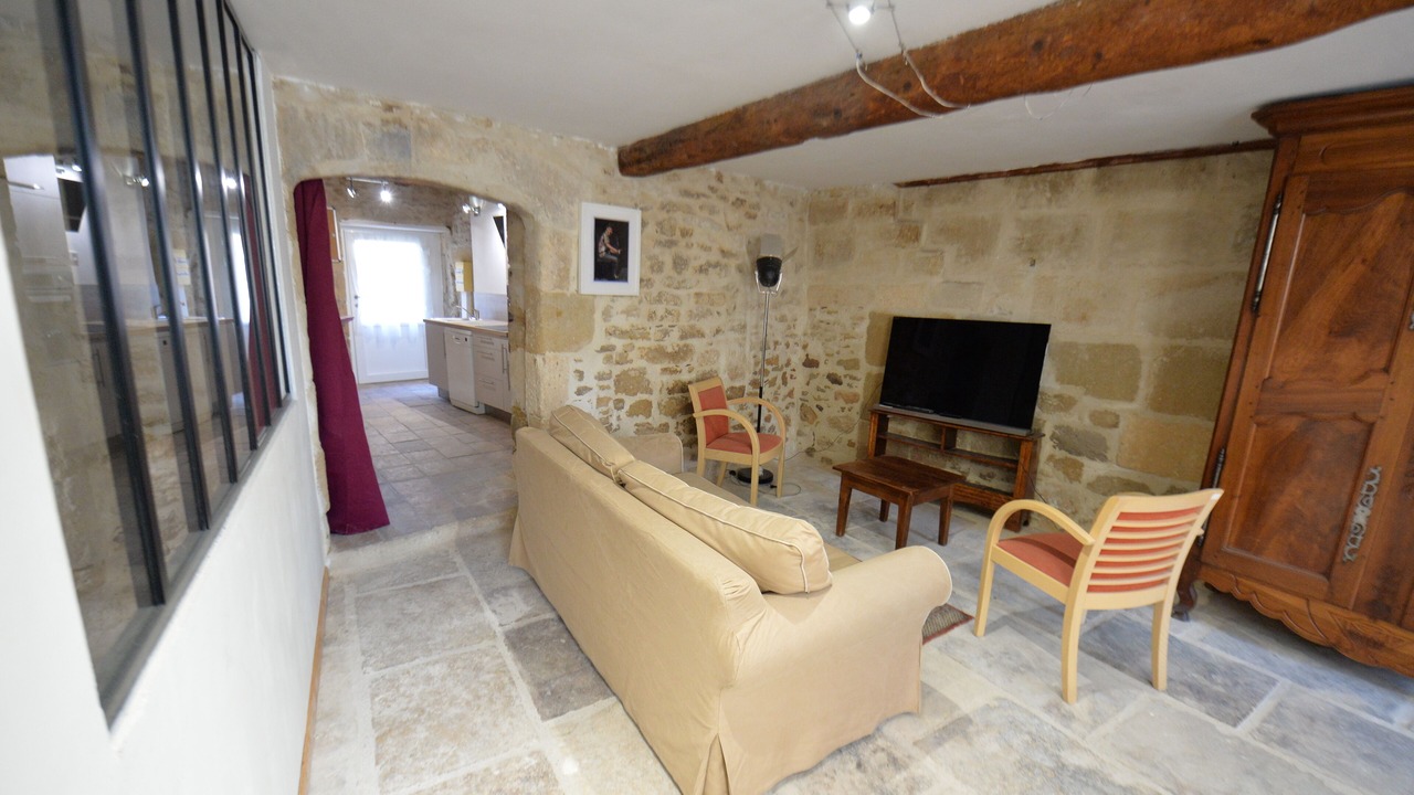 Photo of Livingroom in Meynes