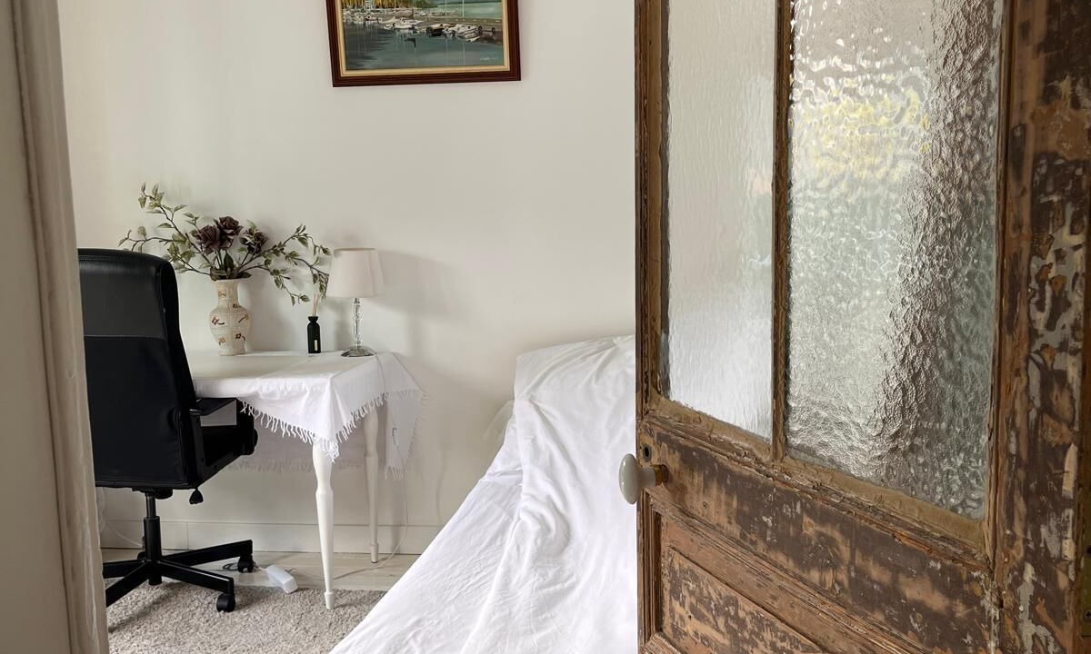 Photo of Bedroom in Hopital Saint-Louis