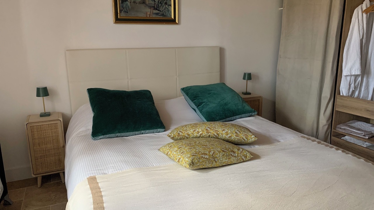 Photo of Bedroom in Lussac