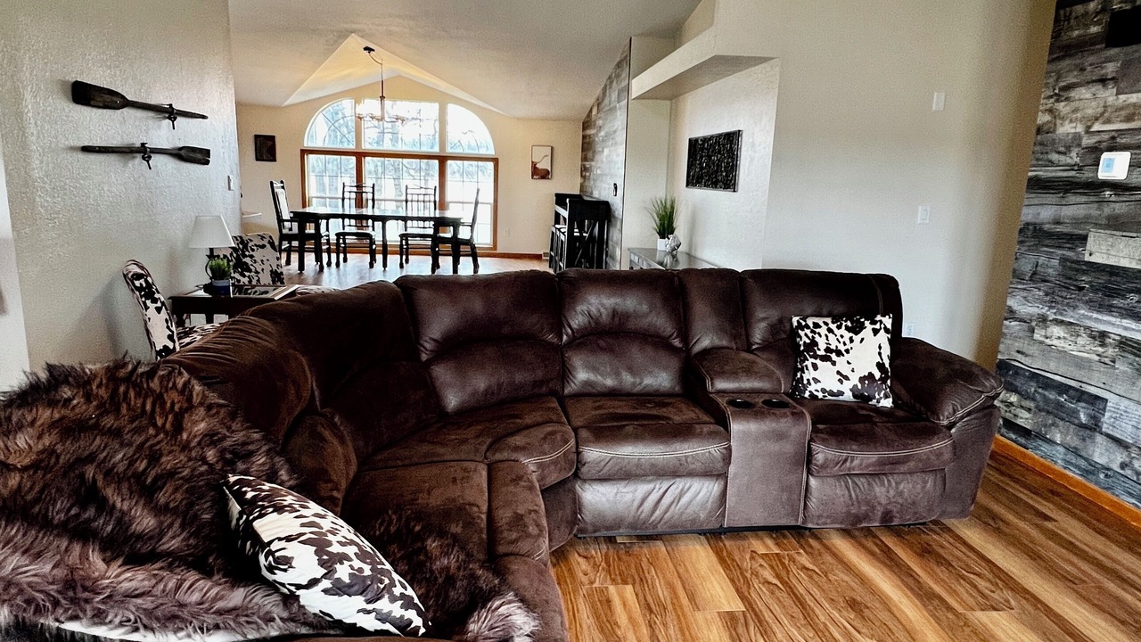 Photo of Livingroom in Battle Lake