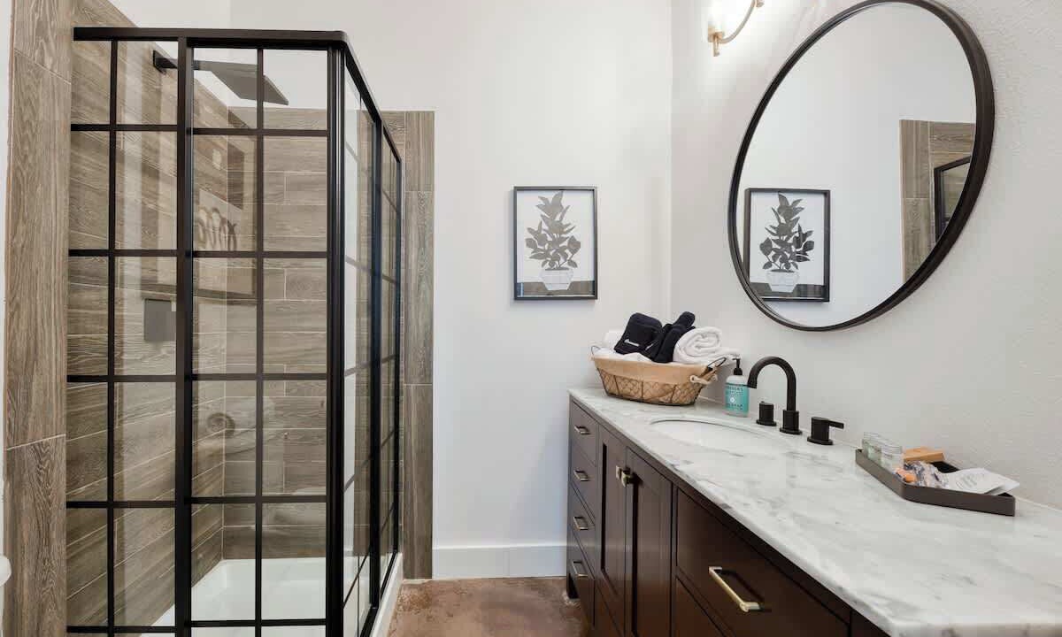 Photo of Bathroom in Southtown