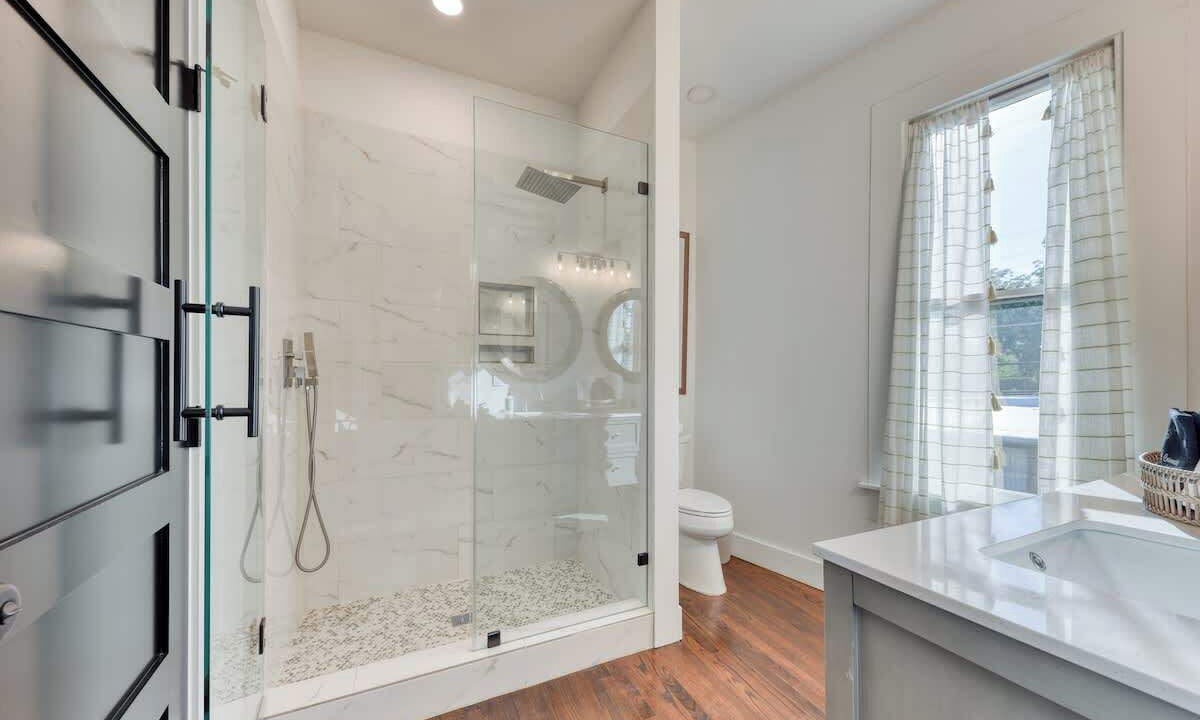Photo of Bathroom in Southtown