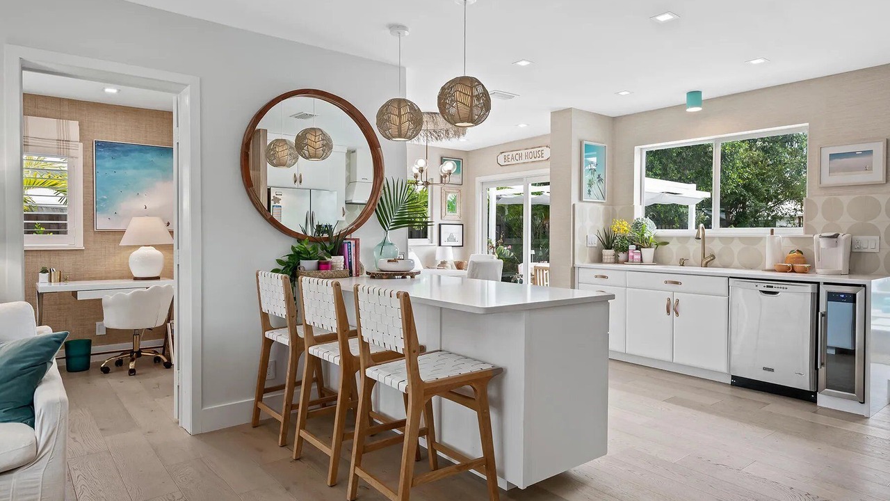 Photo of Others in Southside