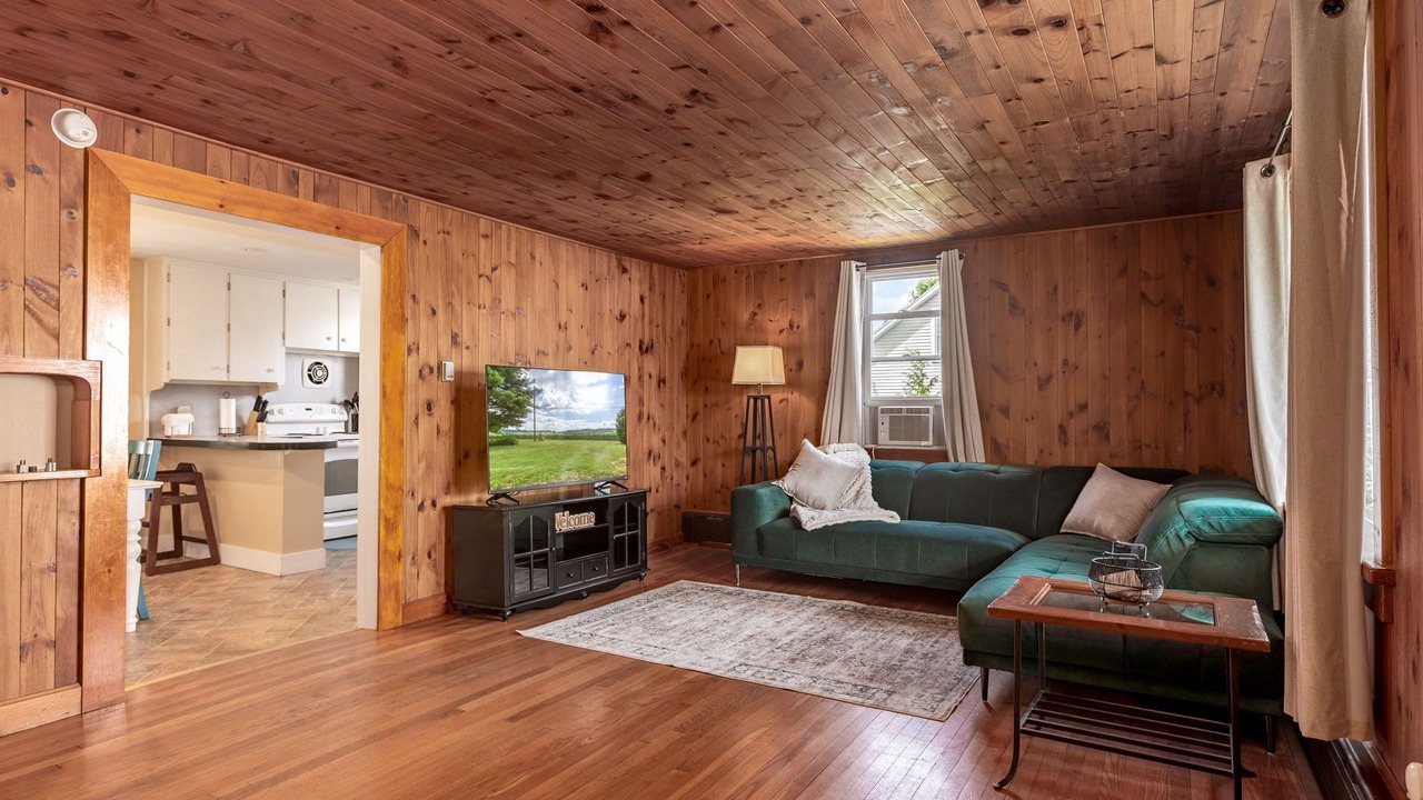 Photo of Livingroom in Lairdsville