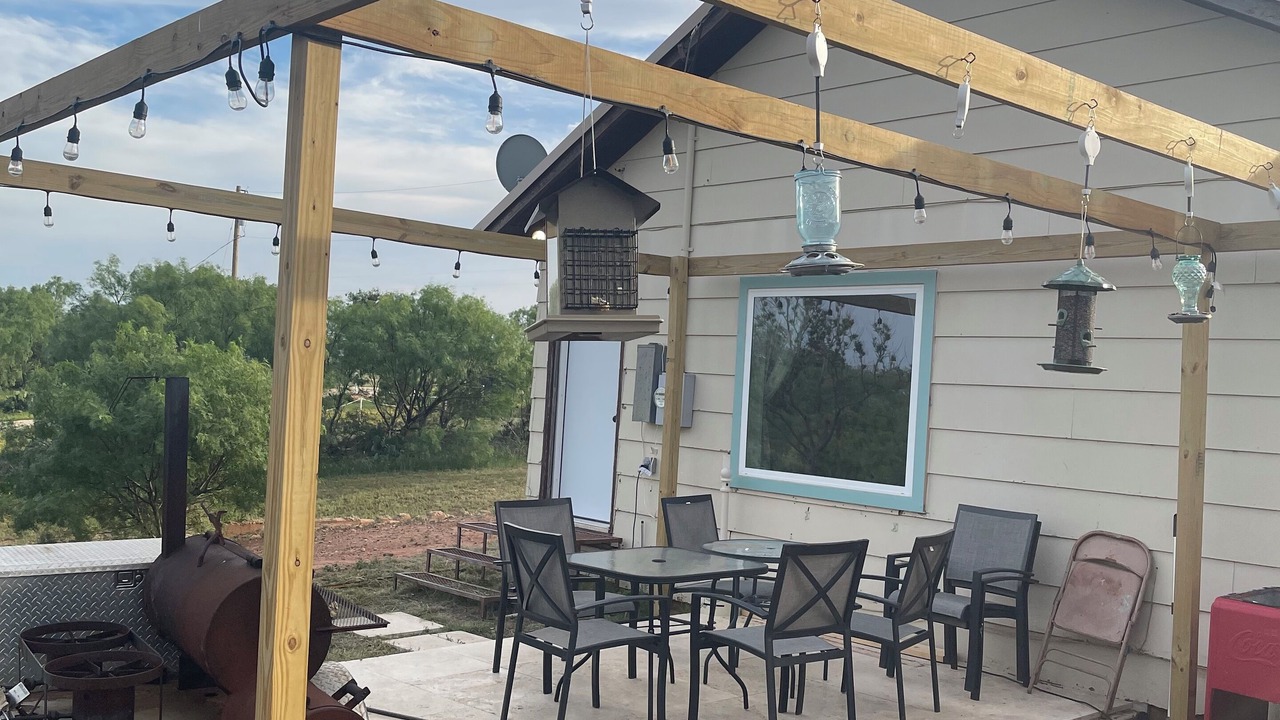 Photo of Outdoor in Silver