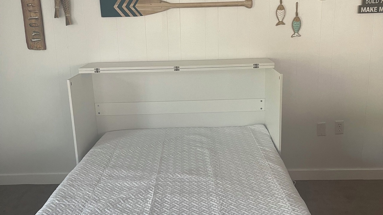 Photo of Bedroom in Silver