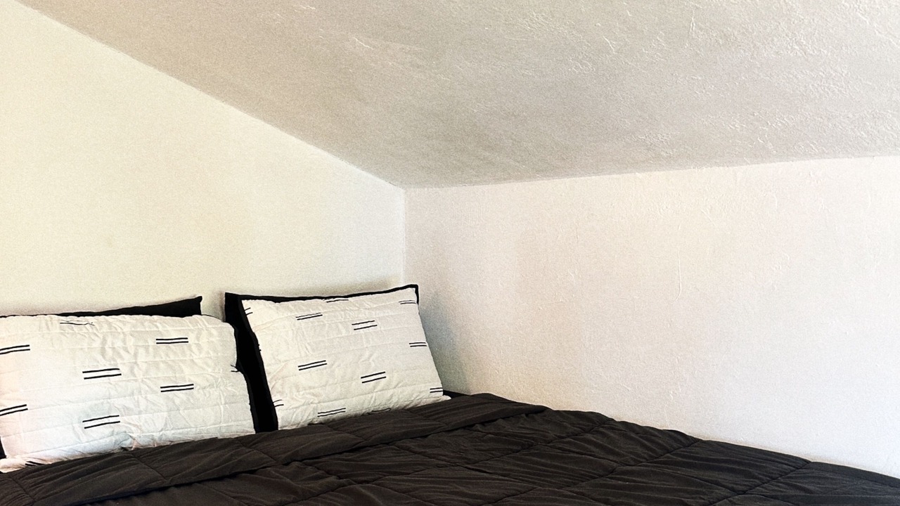 Photo of Bedroom in Pittsburg