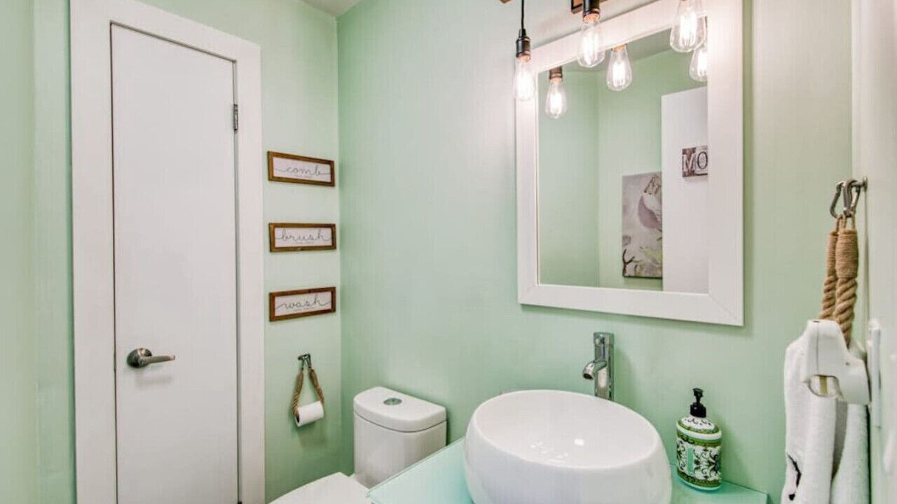 Photo of Bathroom in Twin Lakes