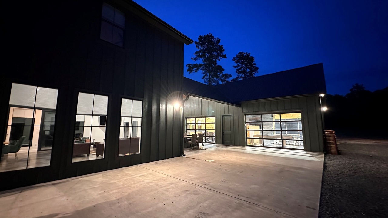 Photo of Outdoor in Kirby