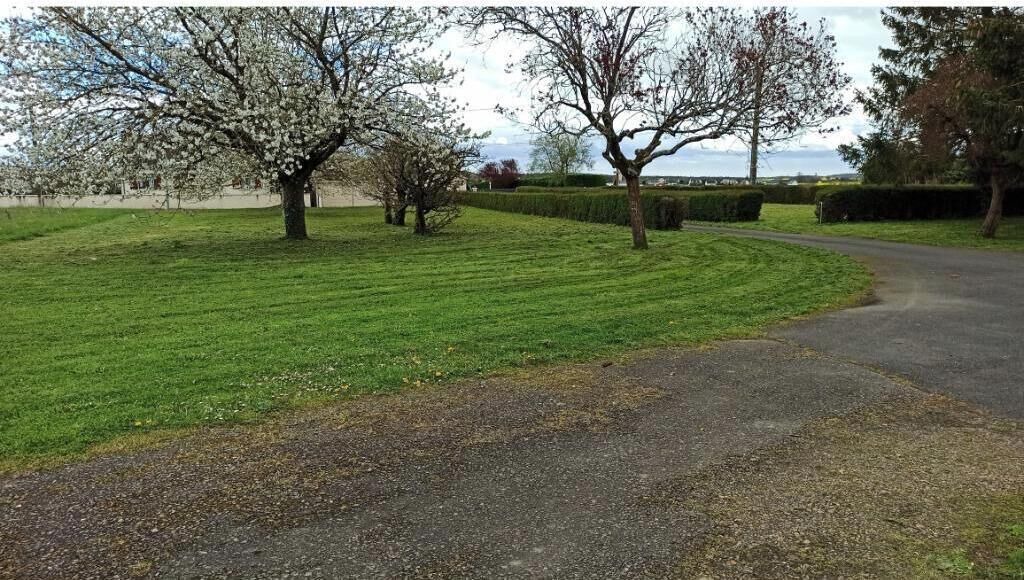 Photo of Outdoor in Neuvy-le-Roi