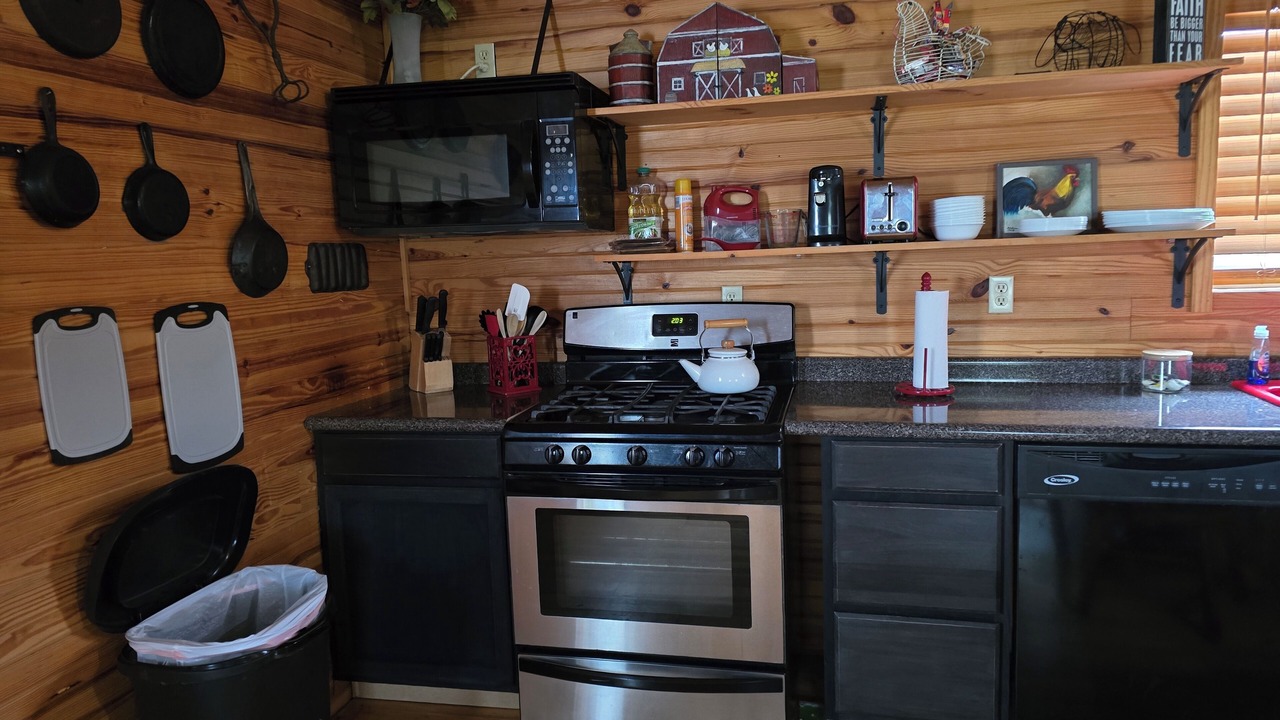 Photo of Kitchen in Weaubleau