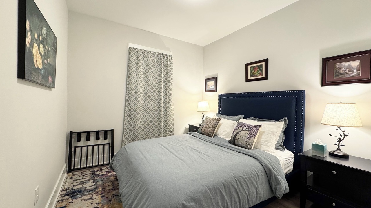 Photo of Bedroom in Apex