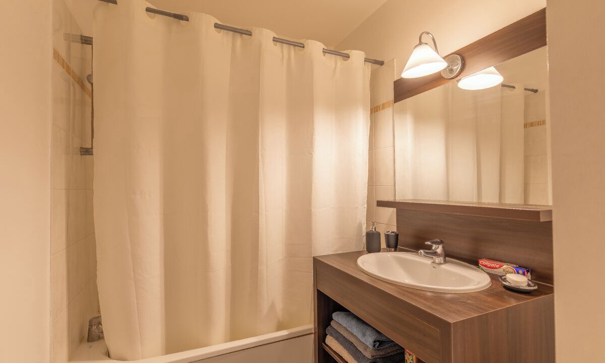 Photo of Bathroom in Montevrain