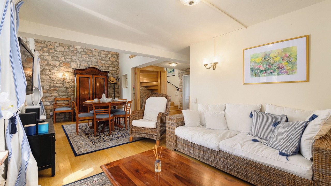 Photo of Livingroom in Musalez