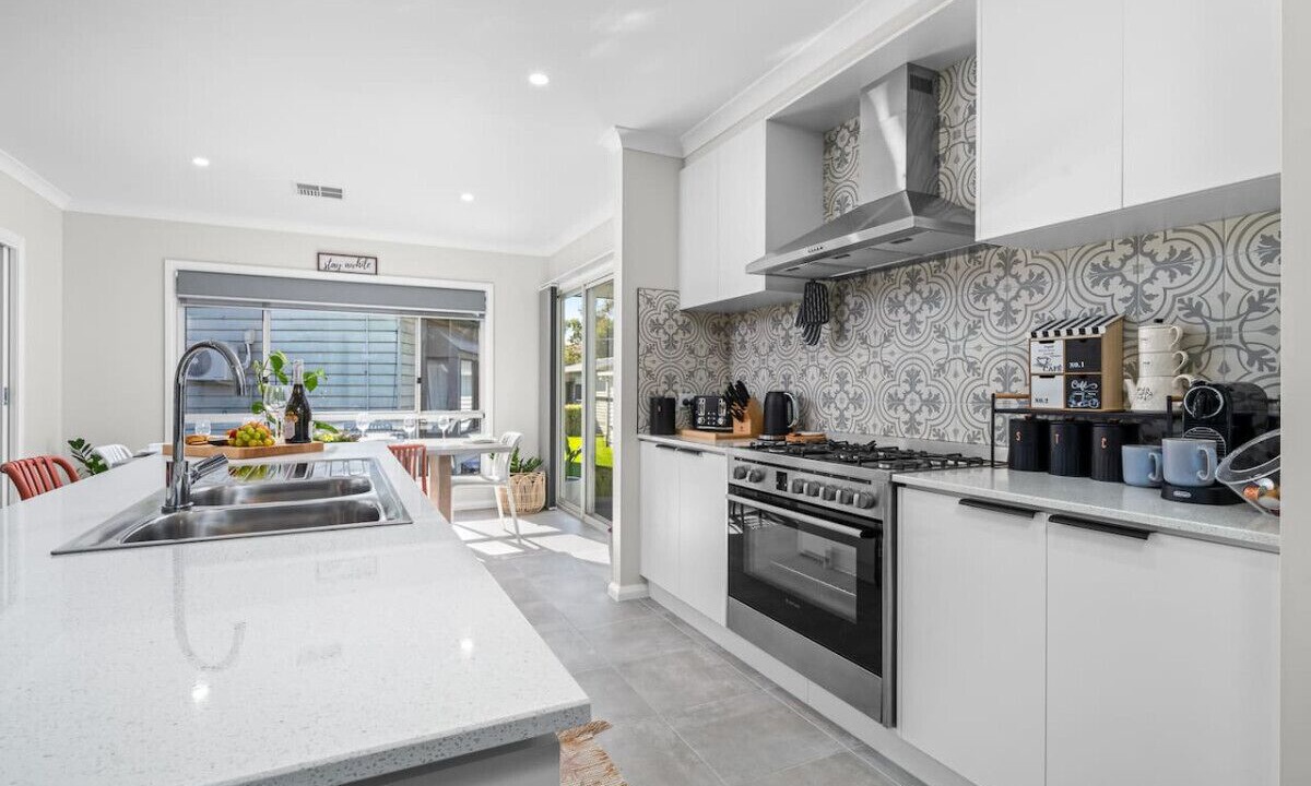 Photo of Kitchen in Lake Hume Village