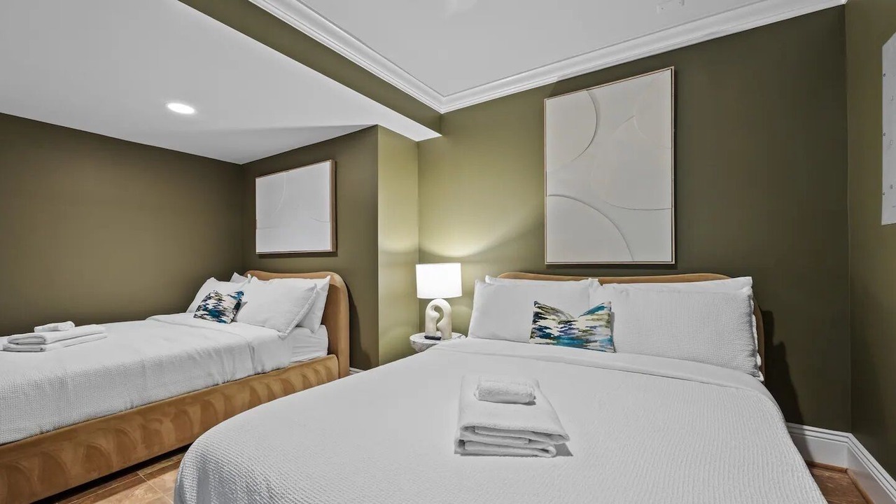 Photo of Bedroom in Del Ray
