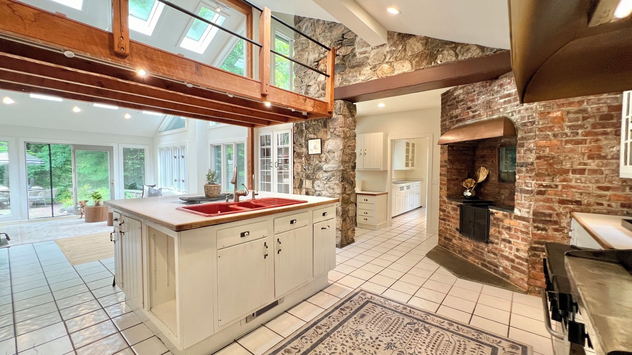 Photo of Kitchen in Redding Ridge