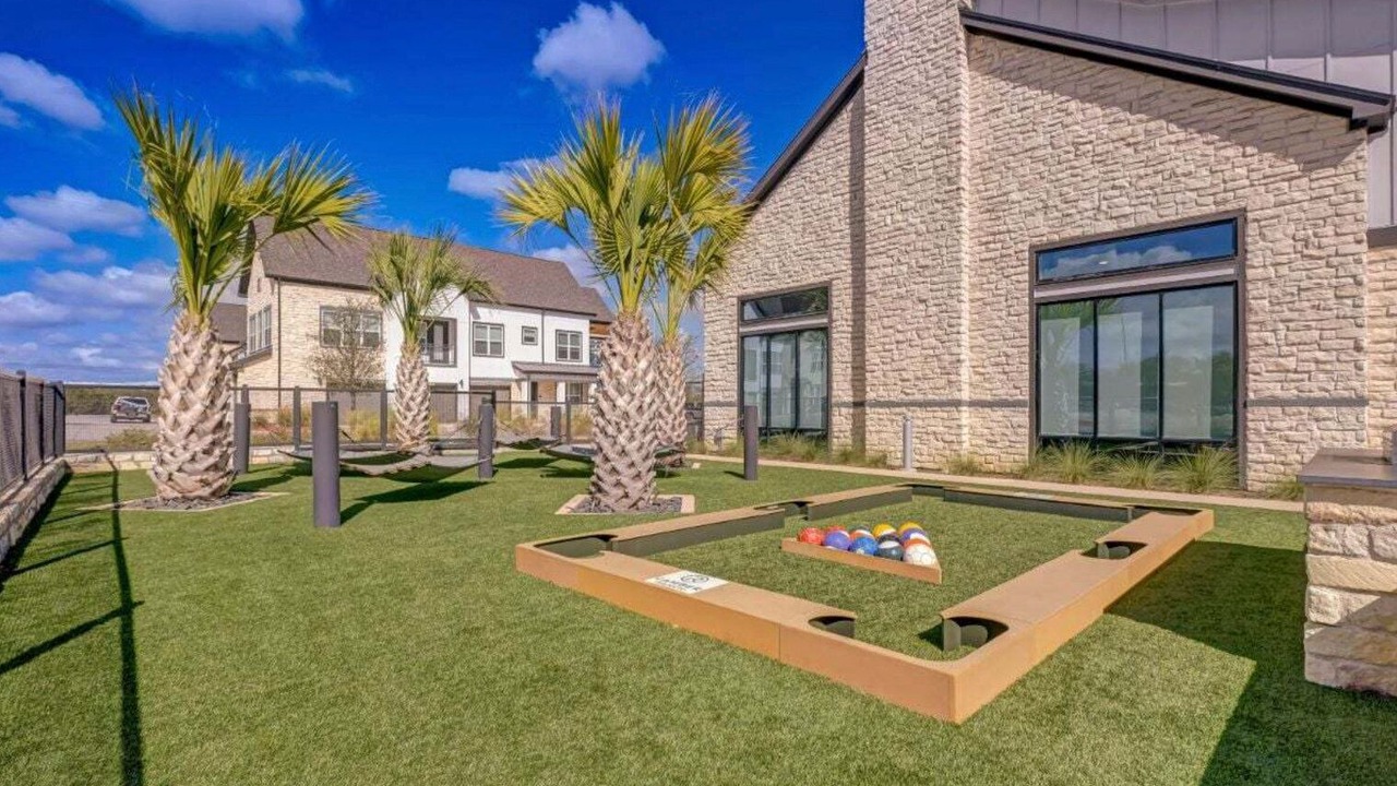 Photo of Outdoor in McNeil