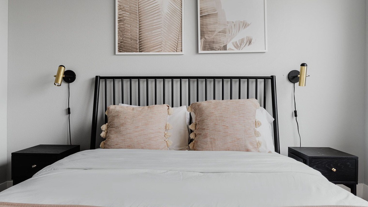 Photo of Bedroom in McNeil