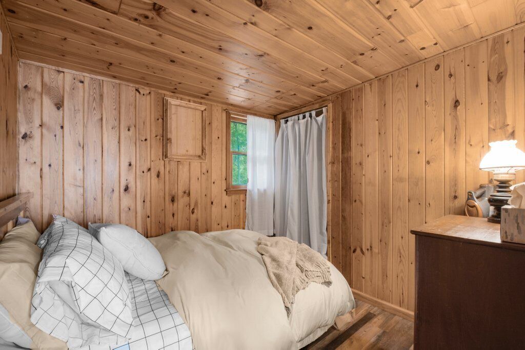 Photo of Bedroom in Brainerd
