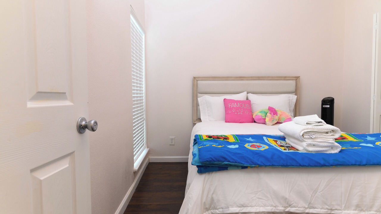 Photo of Bedroom in The Colony