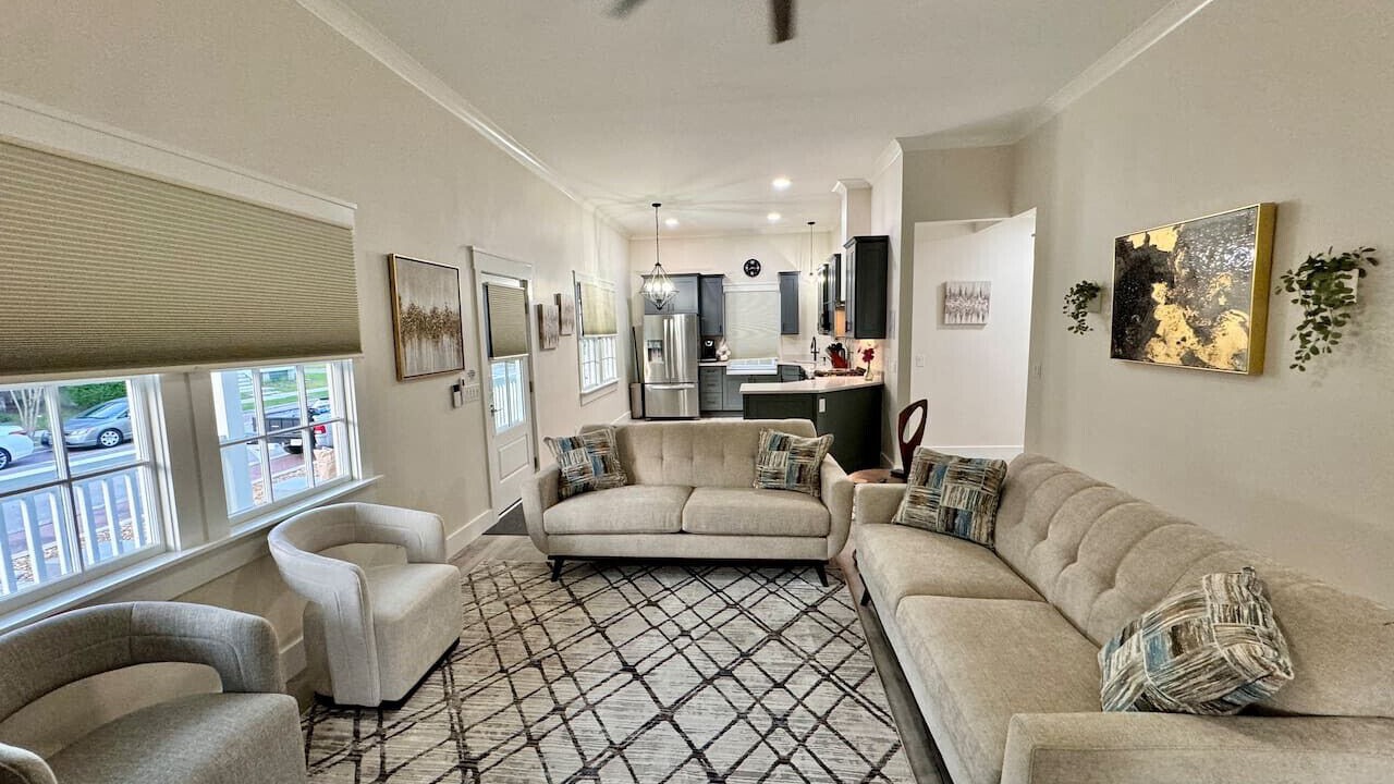 Photo of Livingroom in Uptown