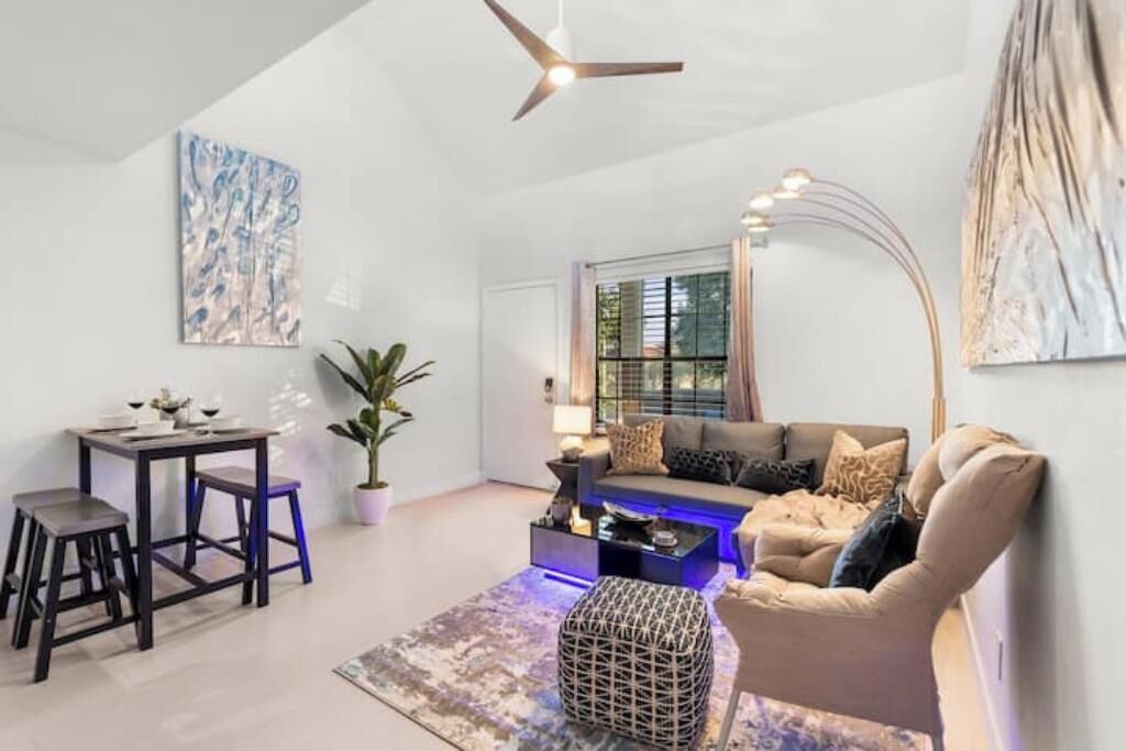 Photo of Livingroom in Chandler